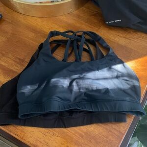 Lululemon sports bras